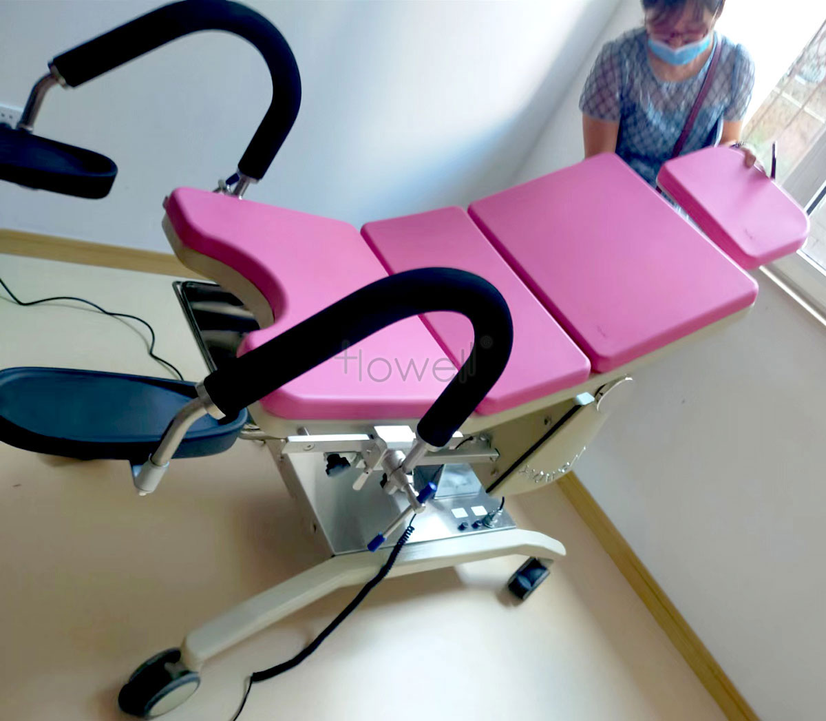 gynecological examination table
